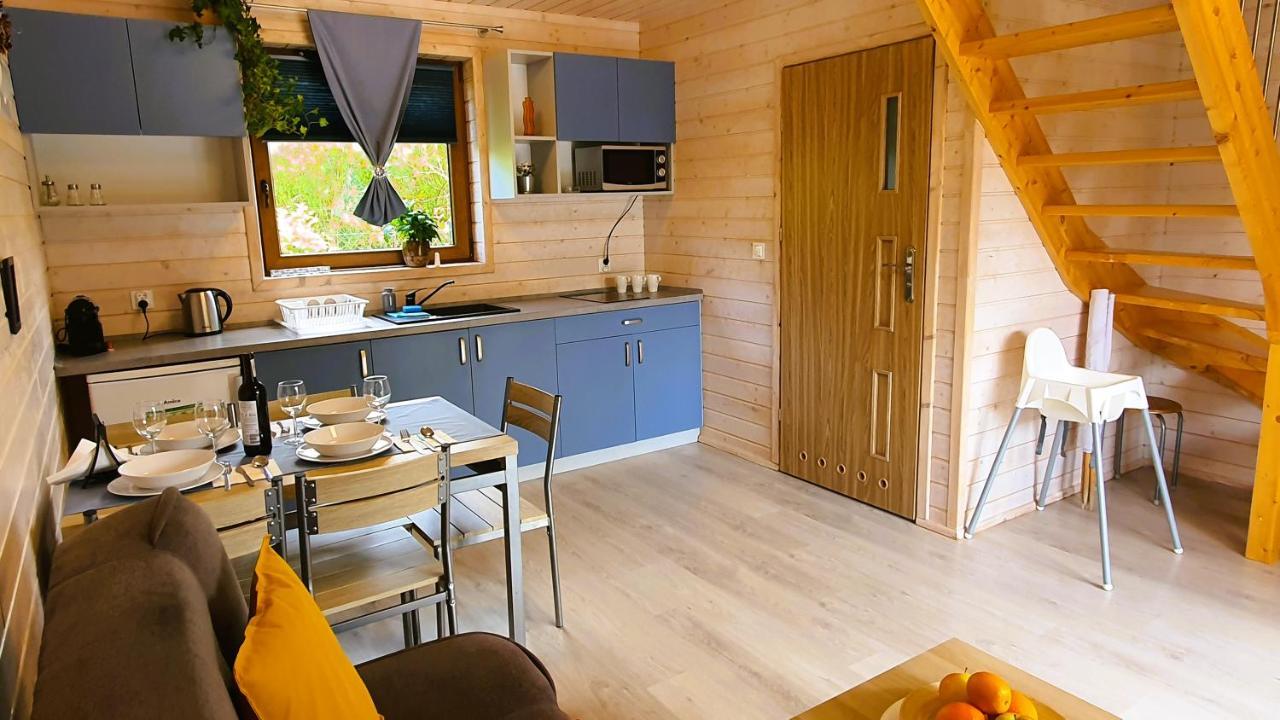 Kolorowe Domki Гонски Экстерьер фото