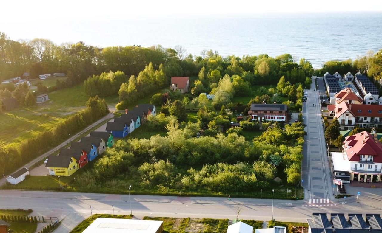 Kolorowe Domki Гонски Экстерьер фото